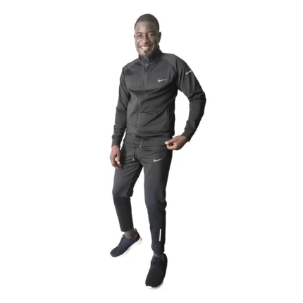 ensemble nike homme gris noir