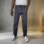 Offre spéciale : 6 Jeans pour seulement 49 000 F