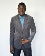 Alliez élégance, confort et qualité premium avec ce pack exclusif AMCHOU. Ces vestes sont confectionnées en super cent et velours, offrant un toucher doux et luxueux, tout en garantissant résistance et durabilité. Idéales pour les hommes qui souhaitent un look raffiné au quotidien ou pour des occasions spéciales.