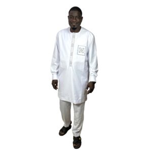 tenue traditionnelle africaine homme Korité Dakar Sénégal tissu super cent AMCHOU